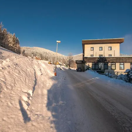 Hostel Sirena
